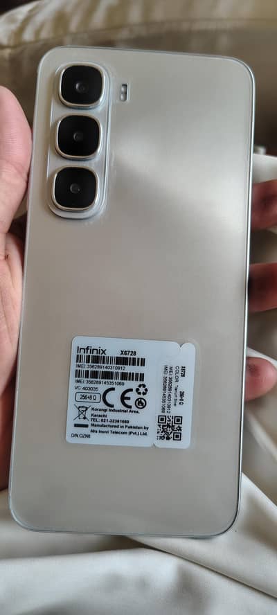 Infinix Hot 60i 8/256