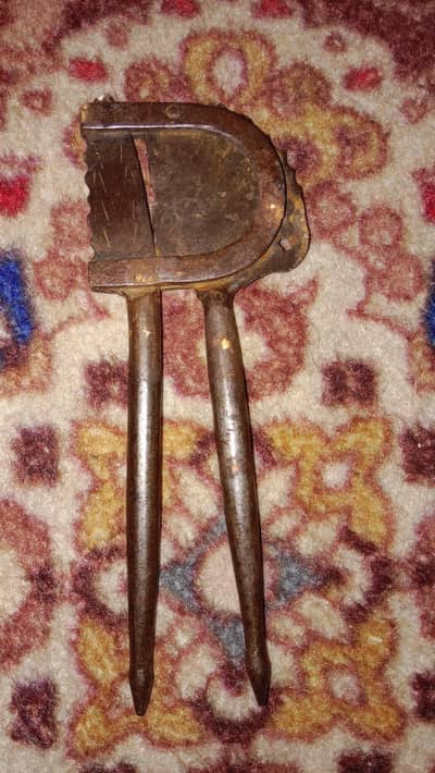 Heavy Duty Metal Nut Cutter – Used Condition
