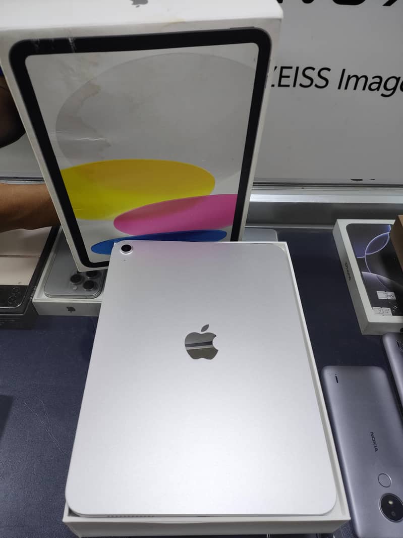 iPad 11 2