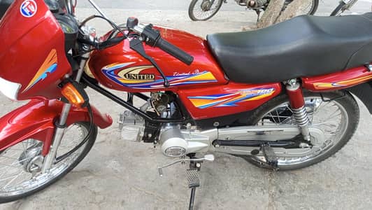 united 100c new condition scratchless