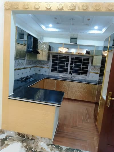 VIP beautiful 10 Marla portion is available for rent in sabzazar Lahore