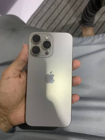 Apple iPhone 15 Pro Max