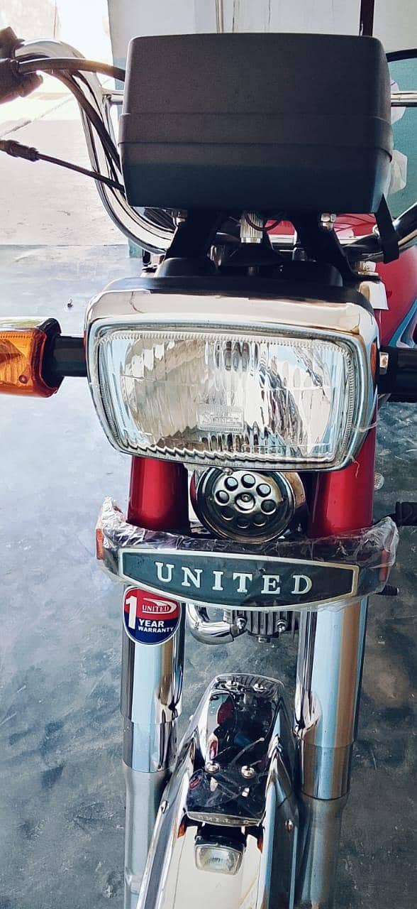 united 3