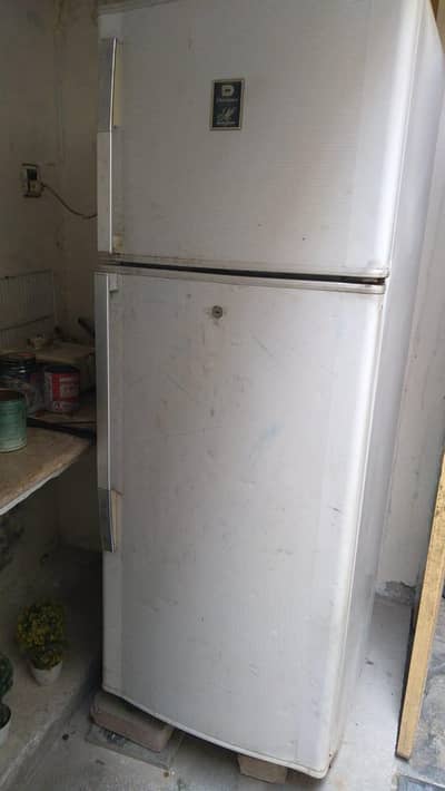 Refrigerator for sale 30000