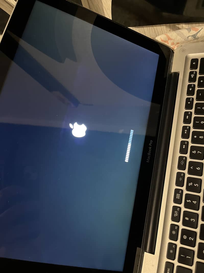 Macbook pro 1