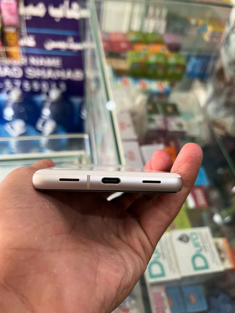 Google Pixel 7a 0