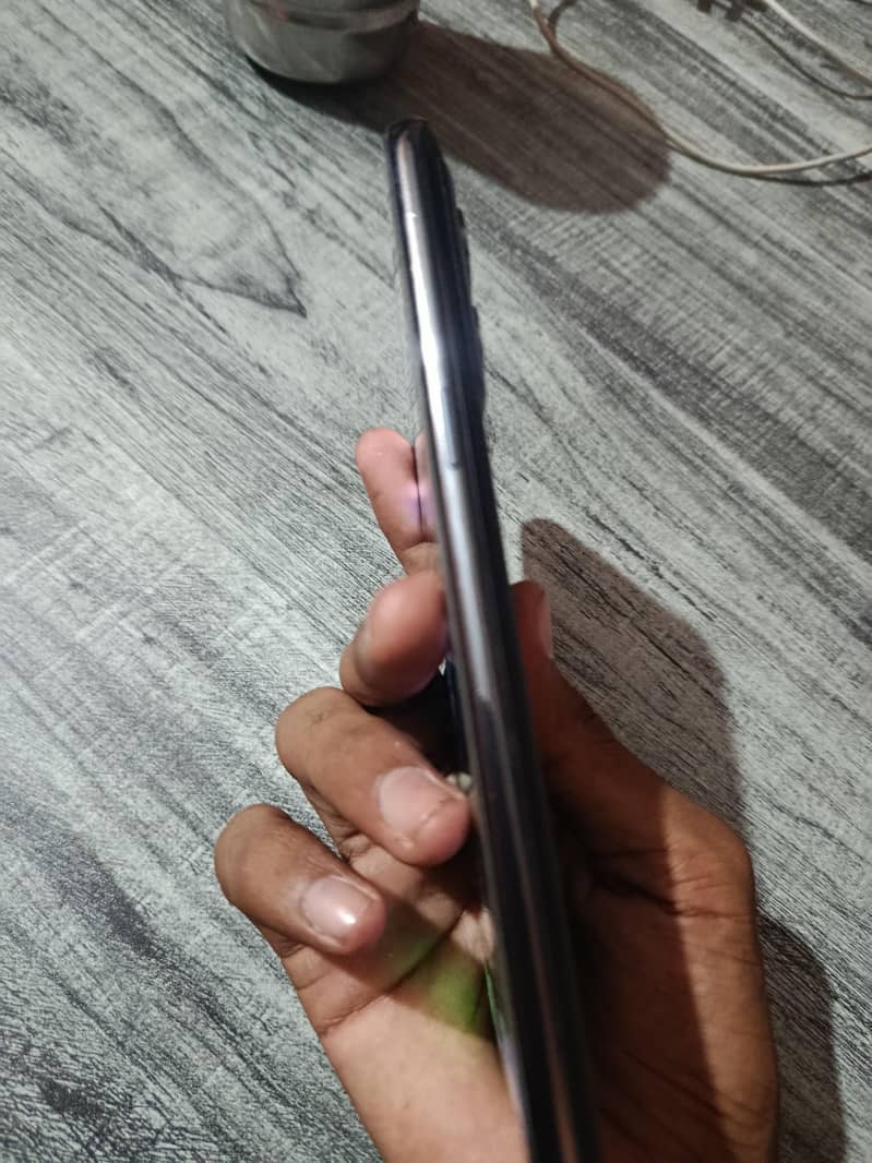 One Plus 10T 5