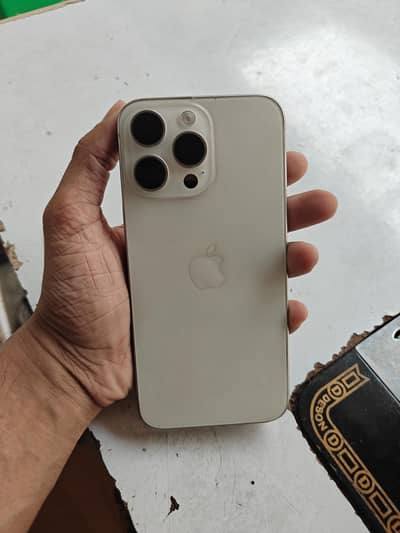 Apple iPhone 15 Pro Max jv
