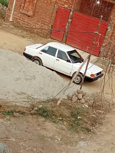 Nissan Sunny 1986