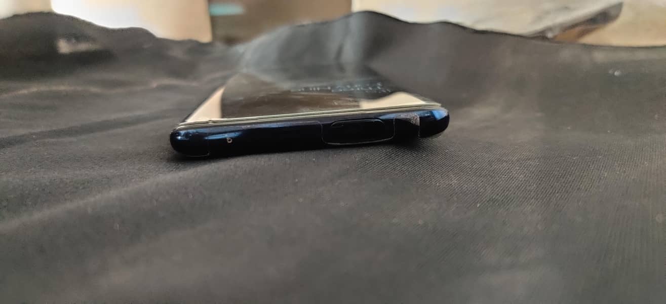 One Plus 7 Pro 6