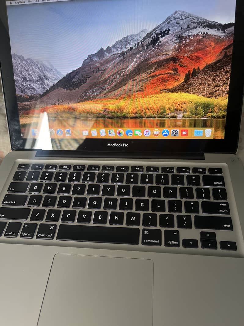 Macbook pro 0