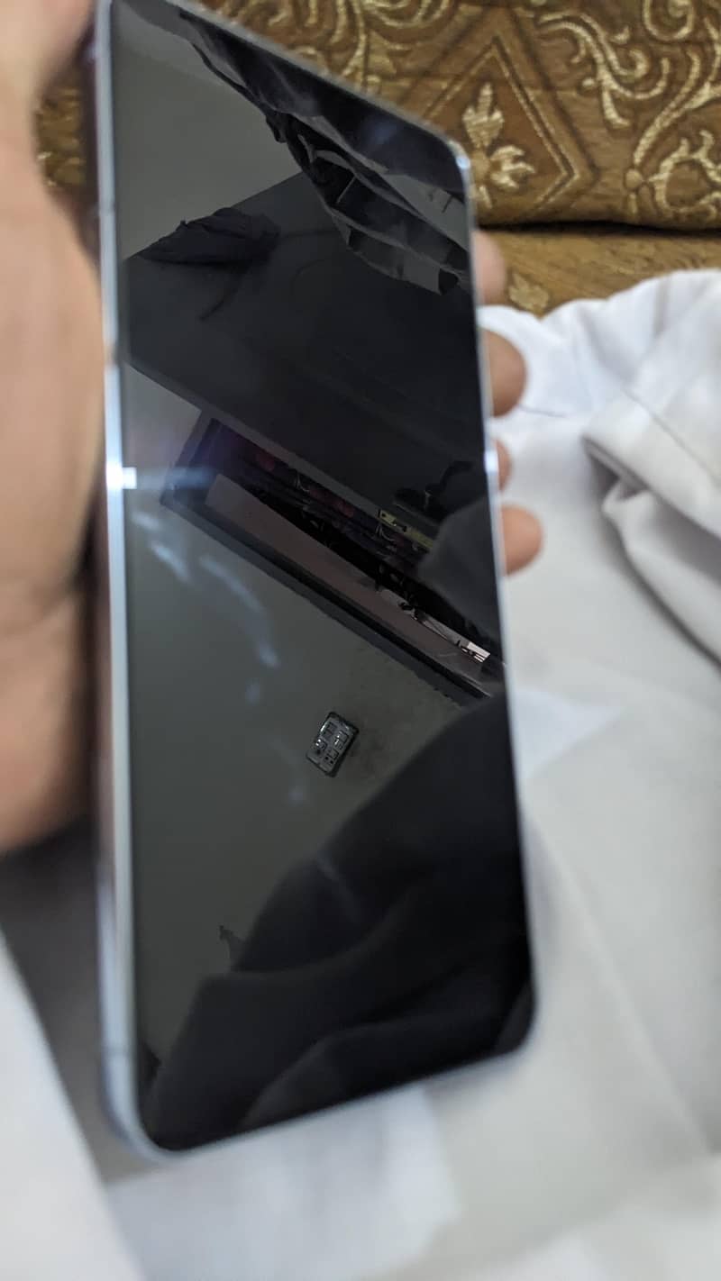 Google Pixel 8 Pro 3