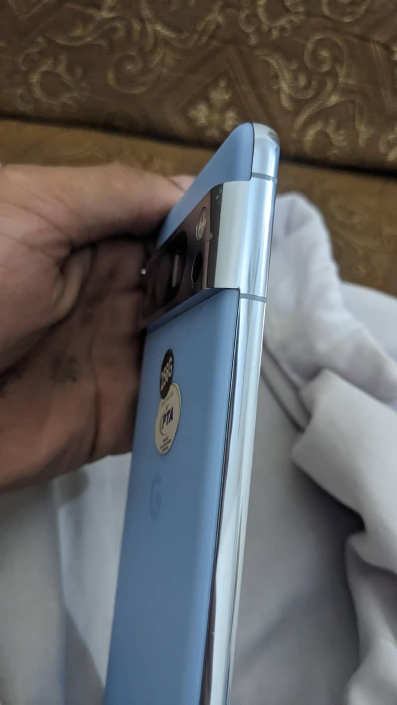 Google Pixel 8 Pro 4