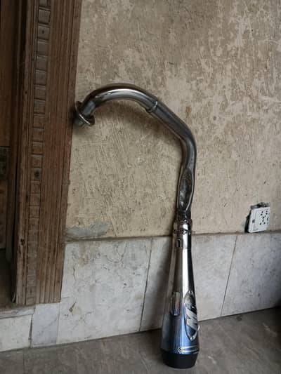 ybr m4 exaust with bend coustom ybr