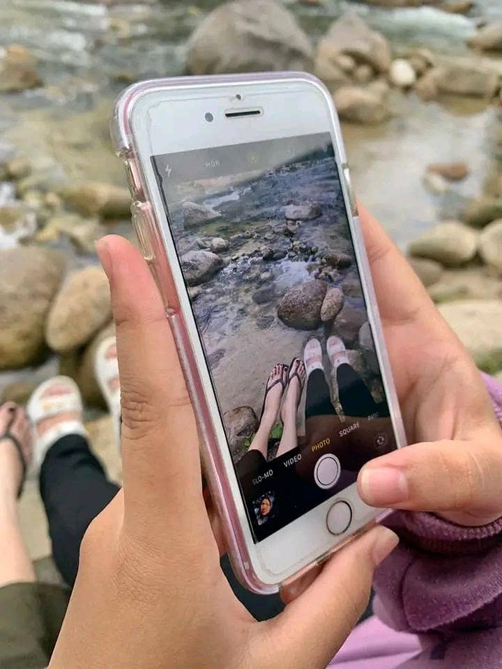 Apple iPhone 7 0