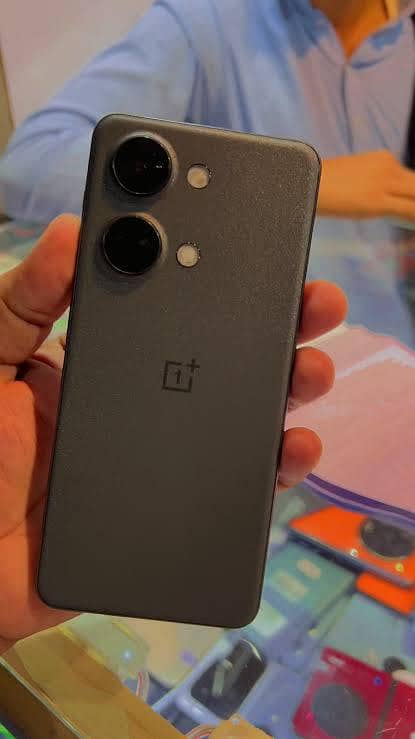 One Plus Ace 2V 0