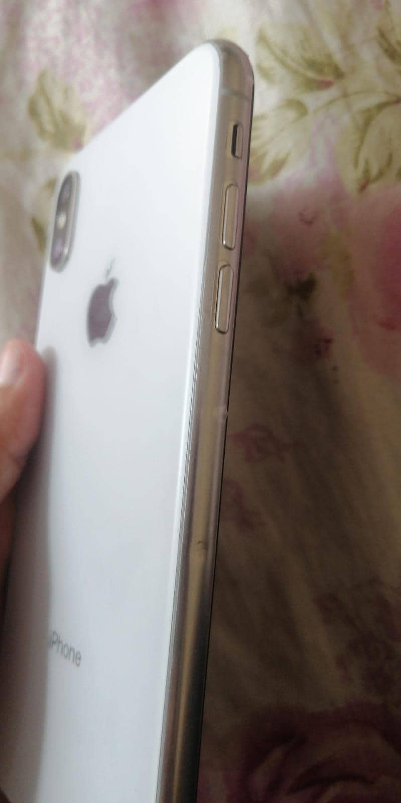 Apple iPhone X 3