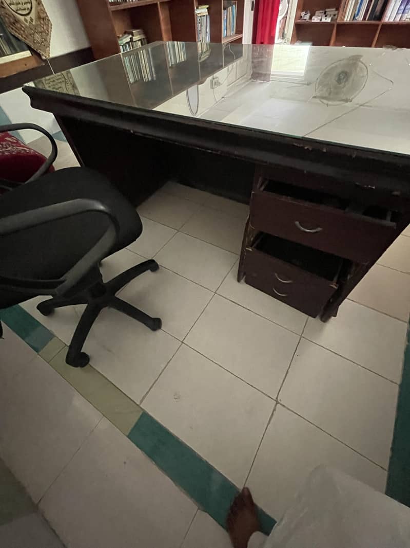 Office table 1