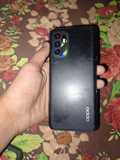 OPPO Reno6