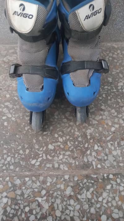 used Skating shoes Extendable