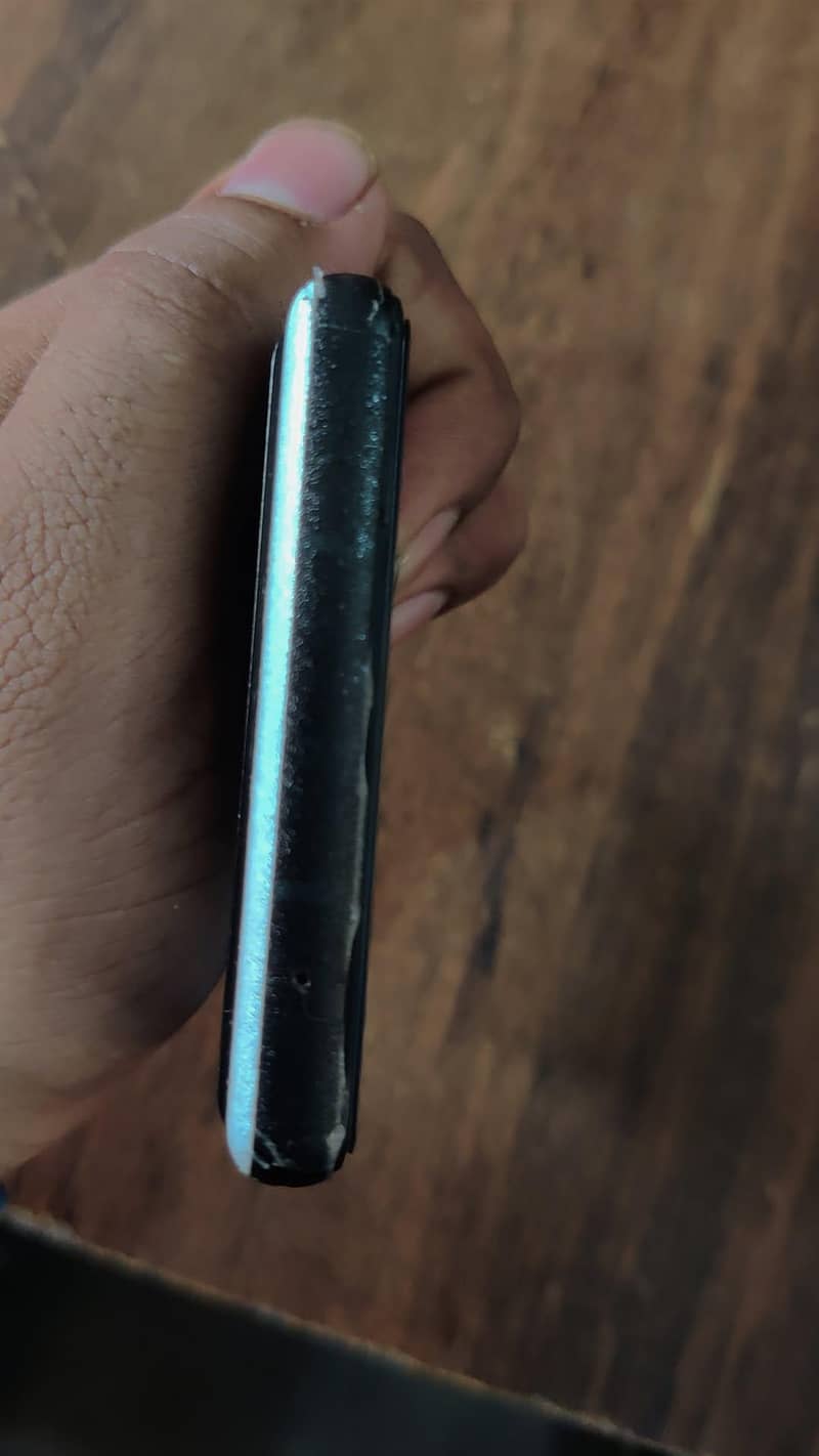 Google Pixel 6a 5