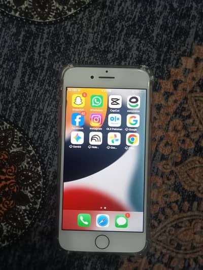 Apple iPhone 7