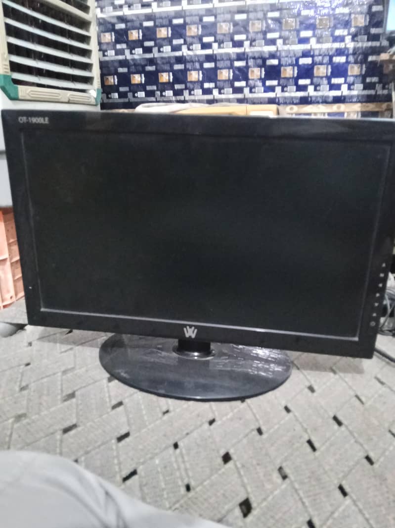 computer lcd 1