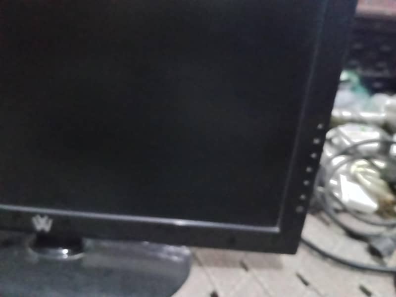 computer lcd 2