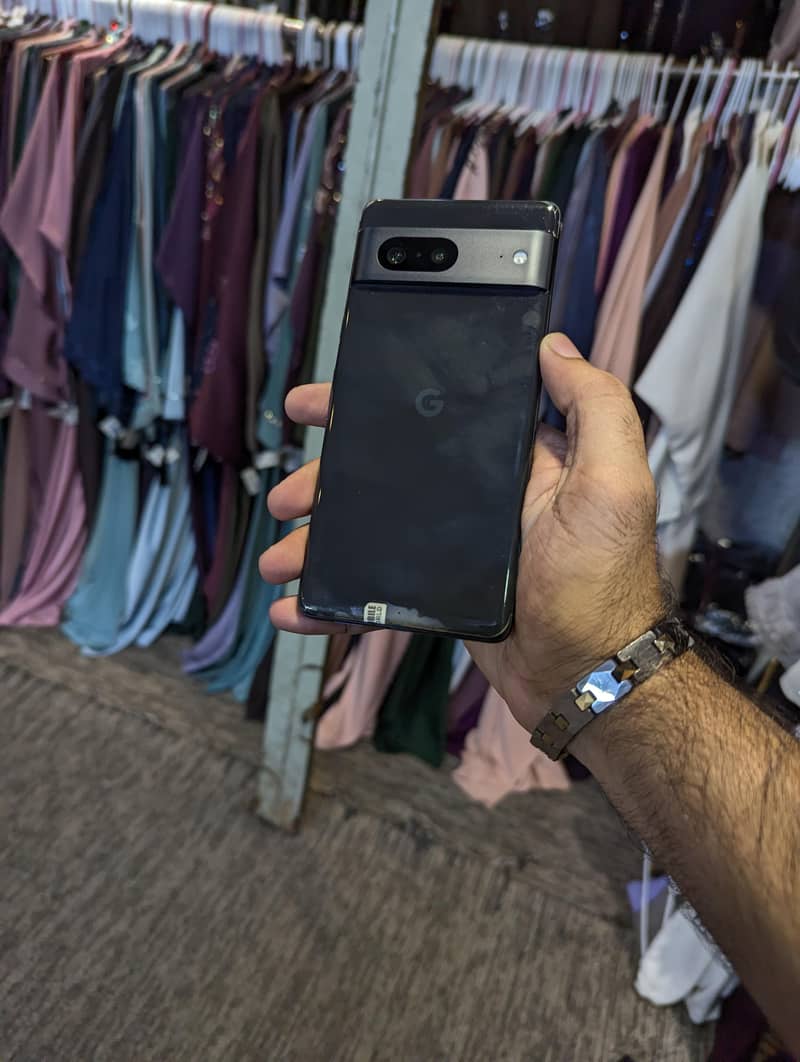 Google Pixel 7 1