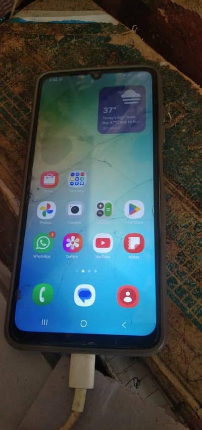Samsung Mobile A06