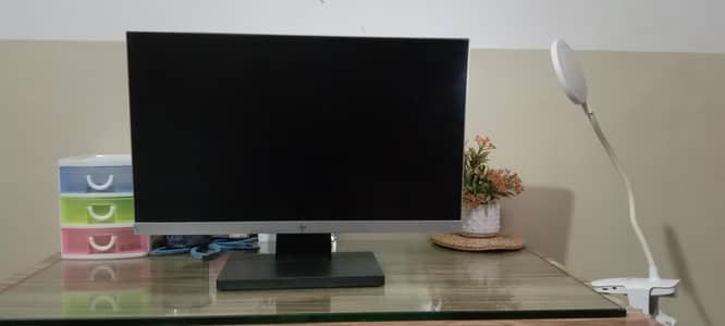 HP E223 21.5" Full HD LED Monitor – Excellent Condition