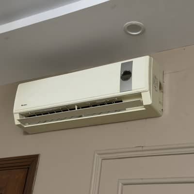 Gree 1 Ton Ac