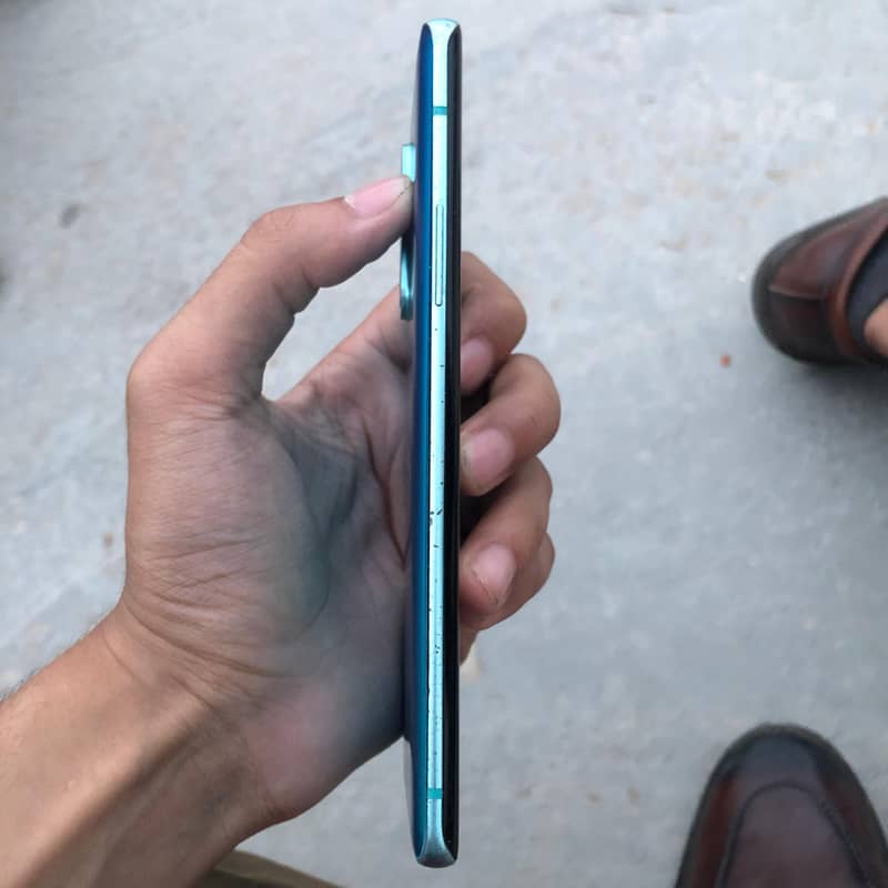 One Plus 8 pro 5
