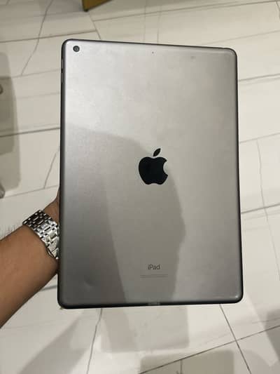 Apple ipad 8