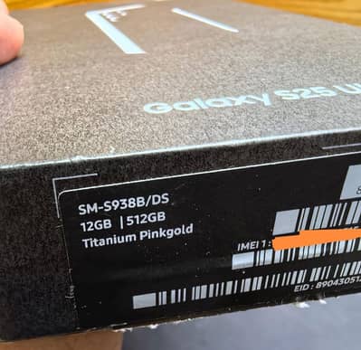 Cemra 10 by 10 with charger box