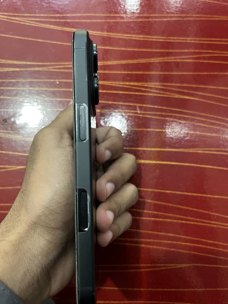 16 pro 2