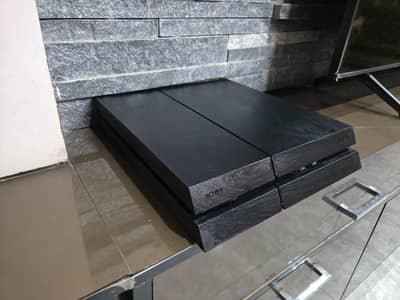 playstation 4 fat 1tb never repaired