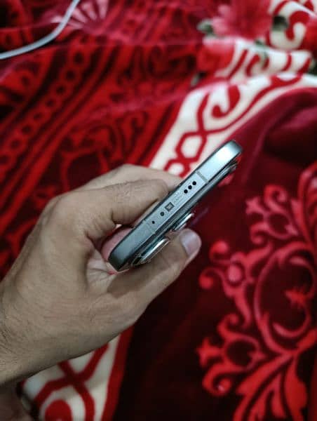 infinix note 60 pro 4