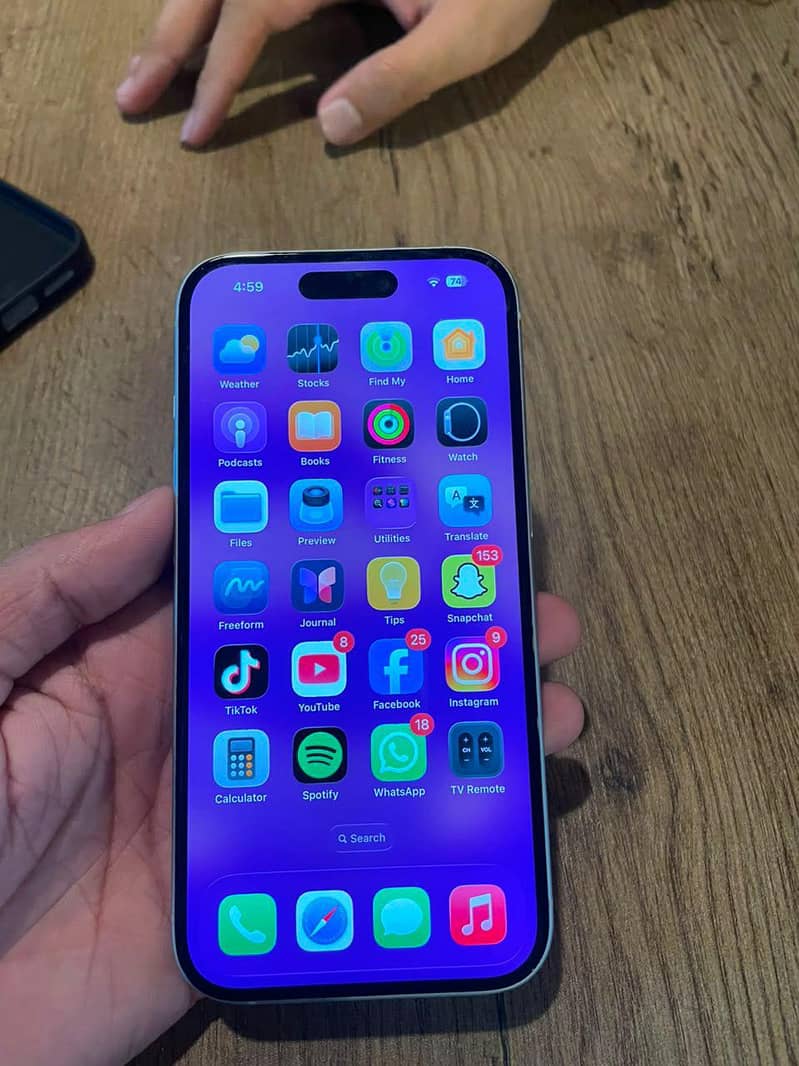 Apple iPhone 15 2