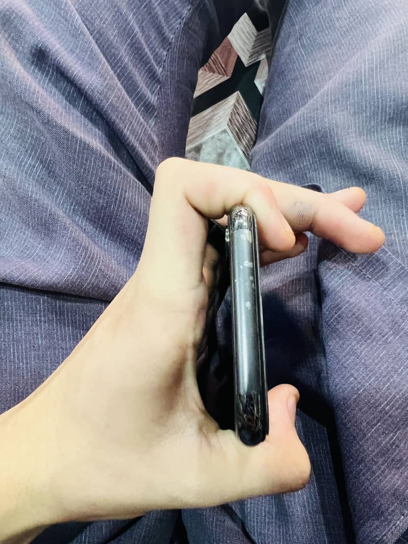 Apple iPhone X 1