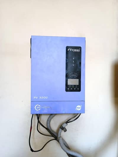 Fronus 3200 (3.2 kV)  Solar Inverter For Sale – Ready to Use