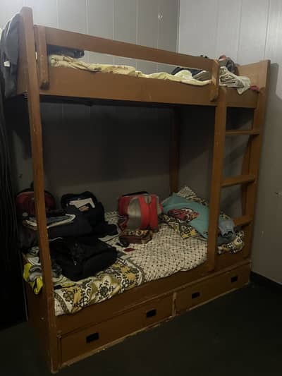 Bunk bed