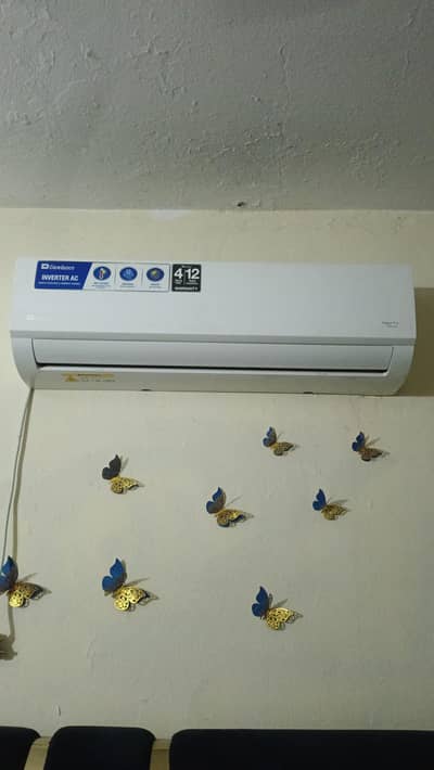 ac for sale 15 din use Kiya hai us k bad chalaya he nai DC ac invatar