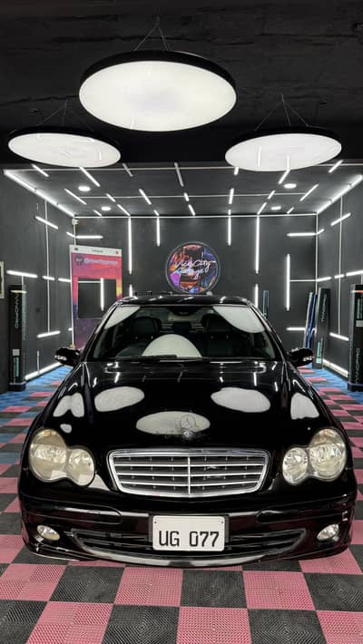 Mercedes C180 2006 antique urgent for sale