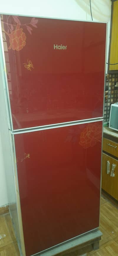 Haier brand, Model 2018. Only one year used . Best condition 10/10.
