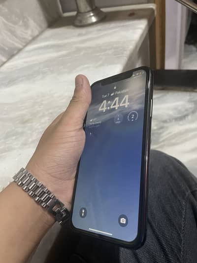 Apple iPhone XS