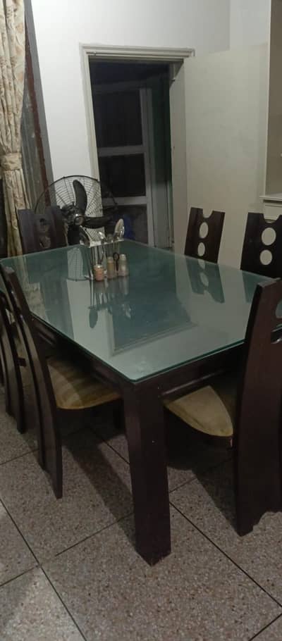 Dinning table