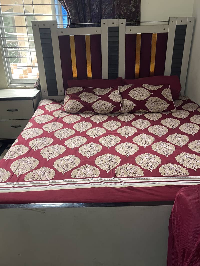 Complete Bed set 0