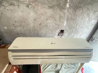 Mistubshi 2 ton inverter ac