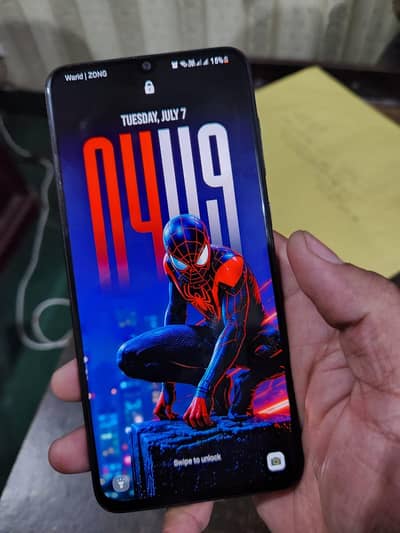 Samsung Mobile A70 Official PTA Dual sim. exchange Possible